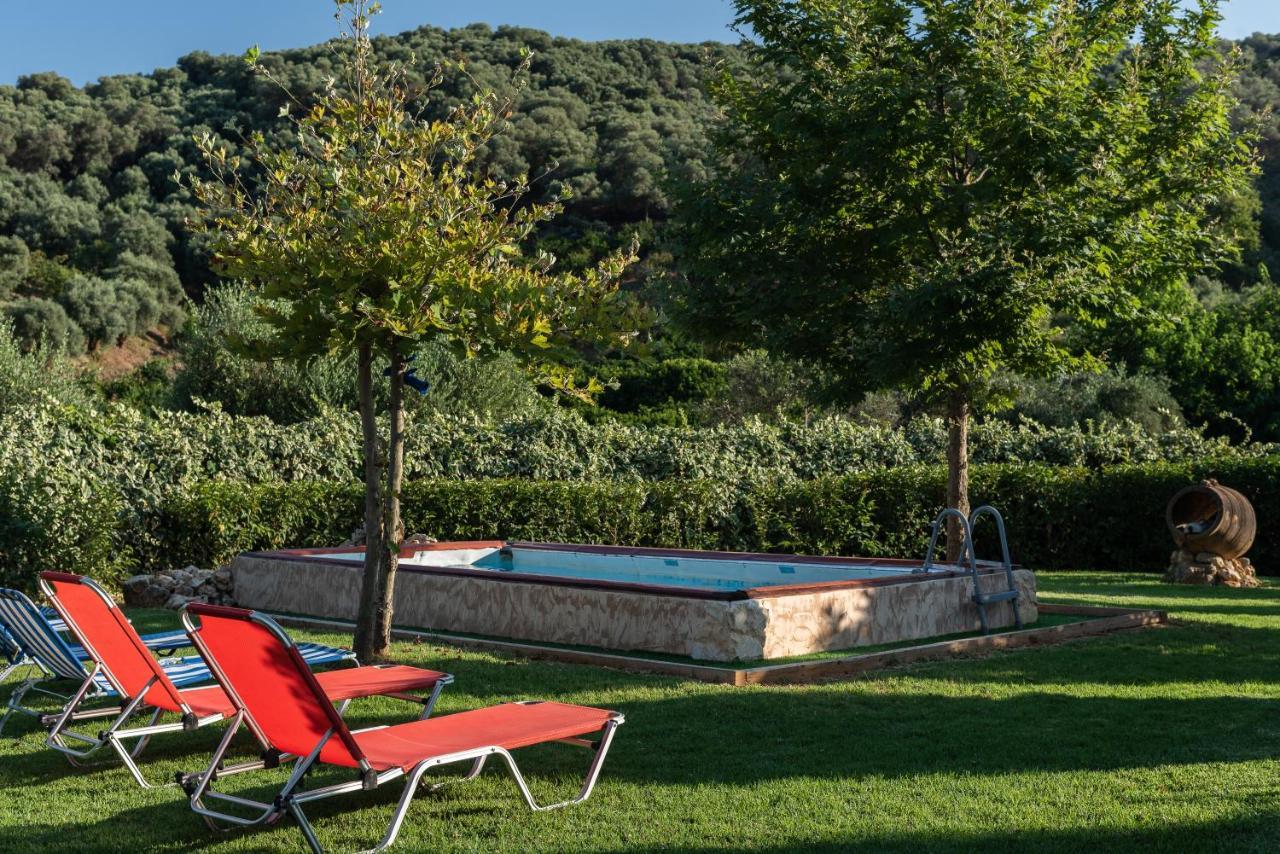 Villa Kalaitsidi - Plunge Pool, Gym And Unique Gardens Skines Exterior photo